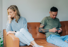 My partner talks a lot about his ex, what does it mean? Is it normal for you to have contact with your ex or is she still in love? My partner talks a lot about his ex, what does it mean? Is it normal for you to have contact with your ex or is she still in love?